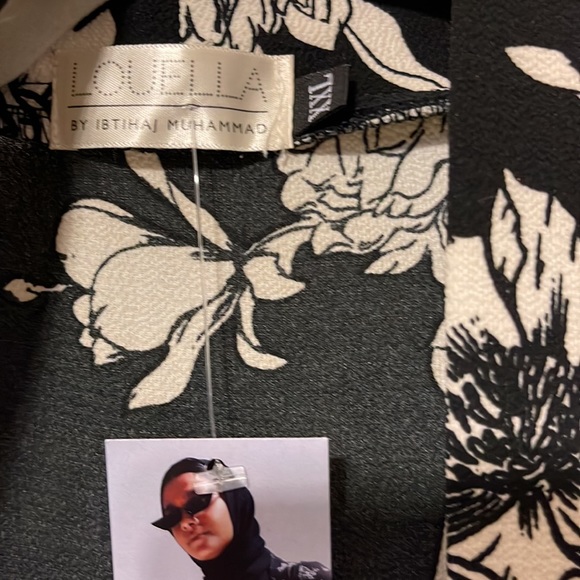 Louella by Ibtihaj Muhammad open front crepe kimono style top. XXL - Picture 2 of 3